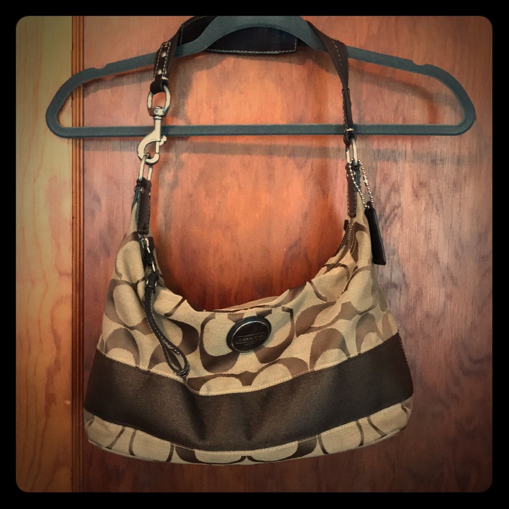 Brown medium sized Coach Bag EUC